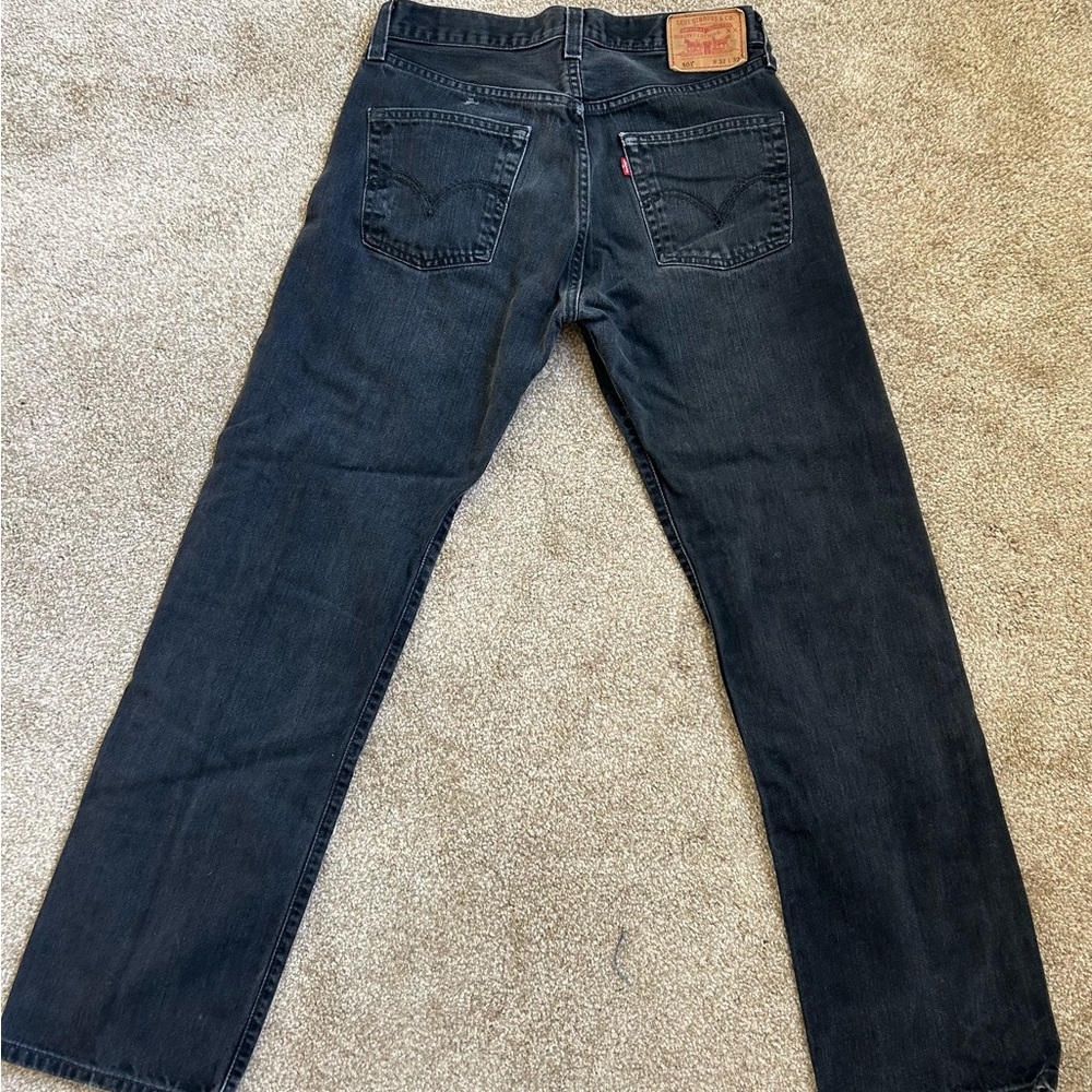 Vintage 501 Levi’s 100% cotton and made in Mexico. Black
32x32